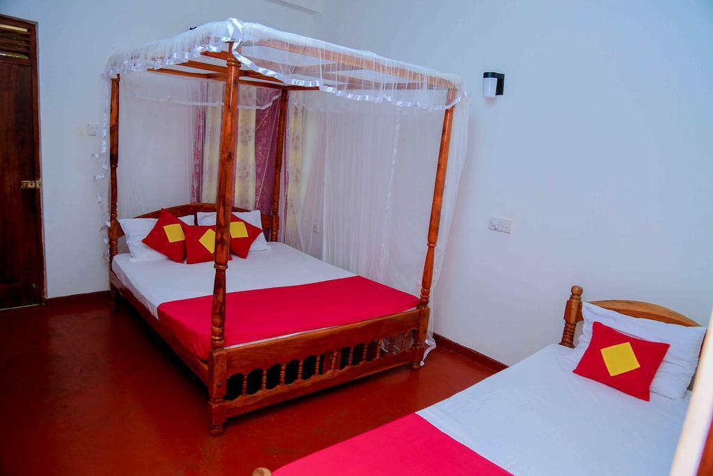 Mallika Guest House 탕갈레 외부 사진