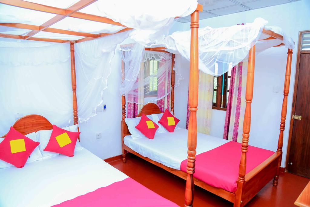 Mallika Guest House 탕갈레 외부 사진